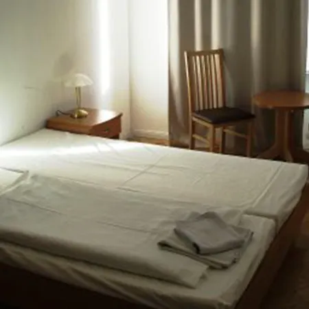 Messe Am Funkturm Otel