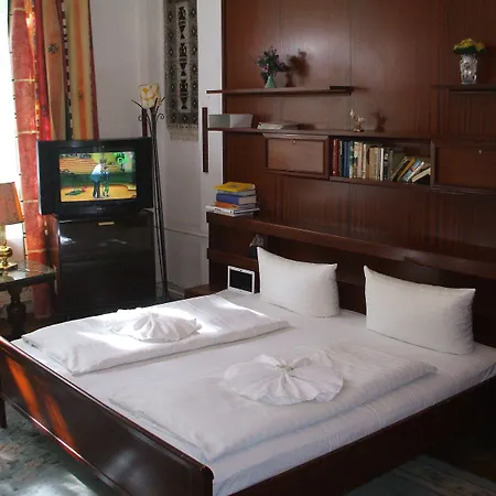 Messe Am Funkturm Ξενοδοχείο 2*